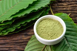 guide to kratom with green powder